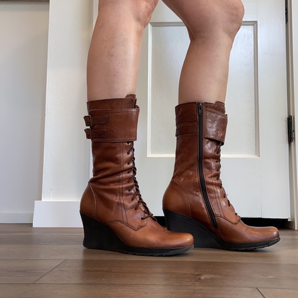 Kenneth Cole Reaction Grape Cede lace up heeled boots. - Picture 4 of 14